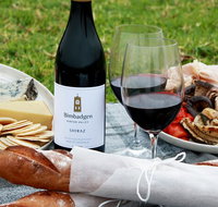 Bimbadgen Vineyard Picnic And Premium Wine Tasting - Attractions Brisbane