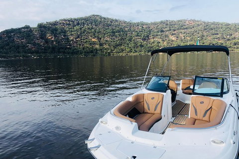 Hawkesbury River Boat Day - Attractions Brisbane 1