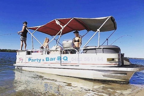 BBQ Boat Hire - Attractions Brisbane 0