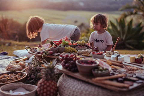 A Picnic In Byron Bay - Attractions Brisbane 3