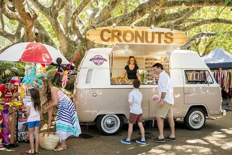 Sunshine Coast Eumundi Markets Return Minibus Transfer - Attractions Brisbane 4