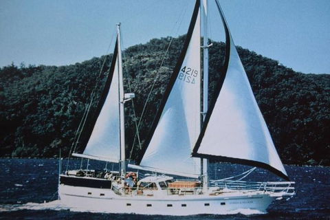 Great Barrier Reef Luxury Expedition Cruise Cabin Booking 7 Days 6 Night - Attractions Brisbane 5