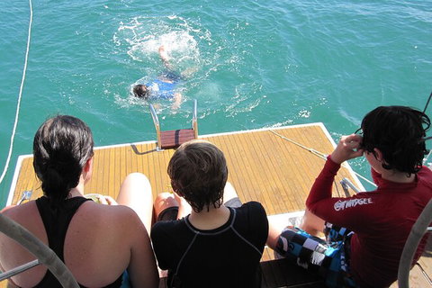 Sailing Curlew Escape On Moreton Bay - Attractions Brisbane 12