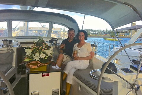 Sailing Curlew Escape On Moreton Bay - Attractions Brisbane 4