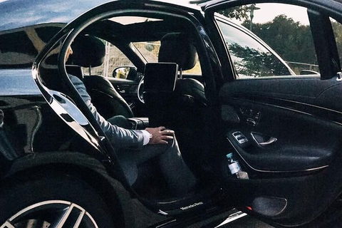 Arrival Private Transfers From Gold Coast Airport OOL To Gold Coast City - Attractions Brisbane 2