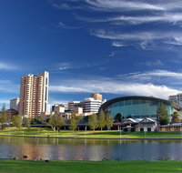 Adelaide Airport ADL to City Center to Airport - Private Transfer - Attractions Brisbane
