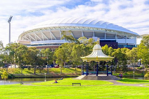 Adelaide Airport Transfers : Adelaide City To Airport ADL In Luxury Car - Attractions Brisbane 8