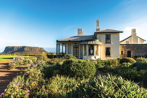 Cruise Ship Special From Burnie To Stanley And The Nut - Attractions Brisbane 7