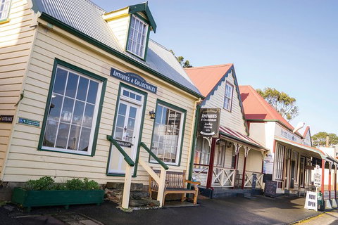 Cruise Ship Special From Burnie To Stanley And The Nut - Attractions Brisbane 1