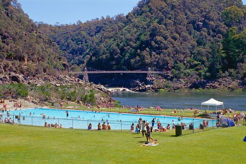 Launceston Wine & Sightseeing Tours - Attractions Brisbane 1