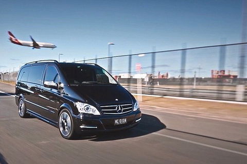 Melbourne Airport Transfer (DEPARTURE) - Attractions Brisbane 0