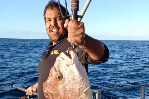Geraldton Fishing Charter - Attractions Brisbane 12