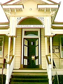 Charleville - Historic House Museum - Attractions Brisbane 0