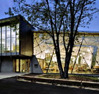 East Melbourne Library - Attractions Brisbane