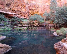Gorge Rim Walk, Dales Gorge - Attractions Brisbane 0