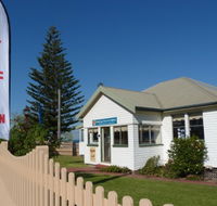 Hastings Fine Art Gallery - Attractions Brisbane