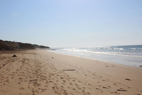 Learn To Surf At The Great Ocean Road - Attractions Brisbane 1