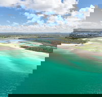 Deluxe Seaplane Tour Noosa to Glasshouse Adventure for 2 with Photobook - Attractions Brisbane