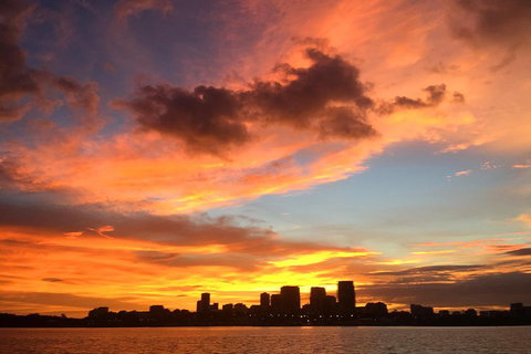 Tropical Light Sundowner Cruise With Drinks Included - Attractions Brisbane 4