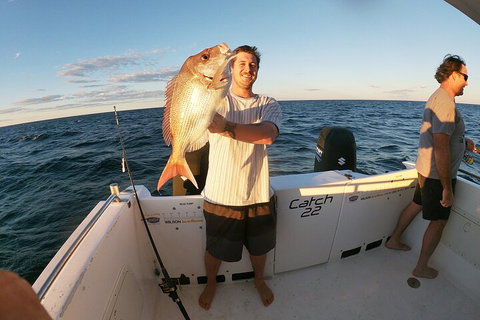 3/4 Day 7 Hour Offshore Fishing Charter - Attractions Brisbane 3