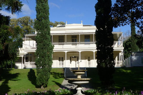 Melbourne City Tour: Lifestyle Of The Rich And Famous - Attractions Brisbane 0