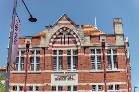 Private City Kickstart Tour: Fremantle Icons & Gems Of Perth - Attractions Brisbane 1