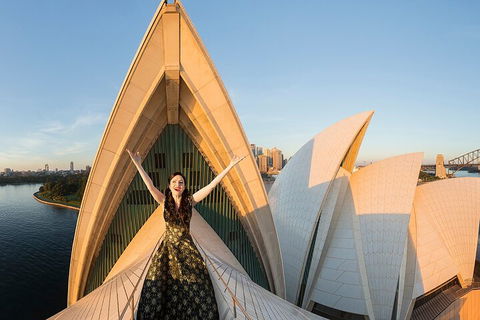 Opera Performance At The Sydney Opera House - Attractions Brisbane 2