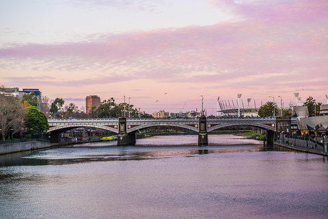 Summer Twilight Cruise On The Yarra River - Attractions Brisbane 3