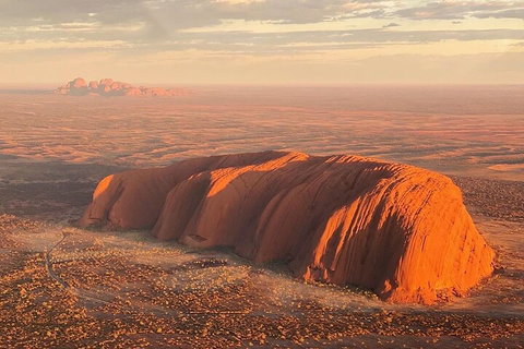 Helicopter Scenic: Extended Uluru & Kata Tjuta - Attractions Brisbane 1
