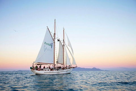 Fly & Sail Package (With Providence) - Attractions Brisbane 1