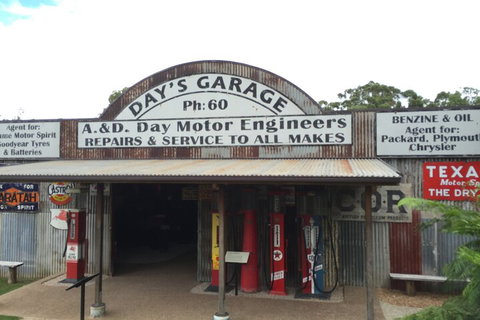 Private Tour To Paronella Park, Historic Village Herberton And Wild Life Wallaby - Attractions Brisbane 3
