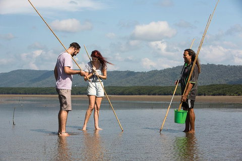 Daintree Dreaming Traditional Aboriginal Fishing From Cairns Or Port Douglas - Attractions Brisbane 1