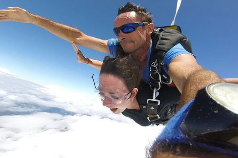 Reef And Rainforest Tandem Sky Dive In Cairns - Attractions Brisbane 4