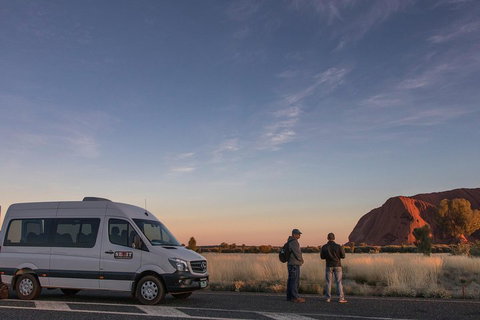 Highlights Of Uluru Including Sunrise And Breakfast - Attractions Brisbane 2