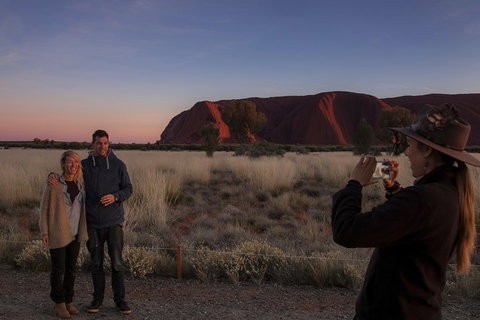 Highlights Of Uluru Including Sunrise And Breakfast - Attractions Brisbane 4