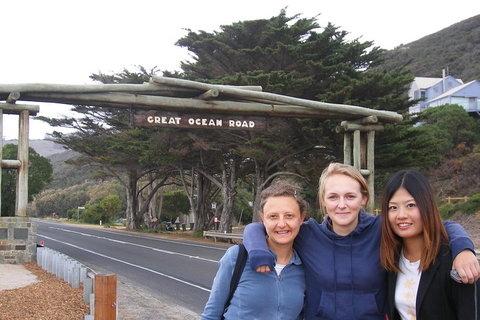 Full-Day Great Ocean Road And 12 Apostles Sunset Tour From Melbourne - Attractions Brisbane 1