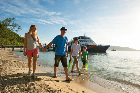 Fitzroy Island Catamaran Transfers From Cairns - Attractions Brisbane 3