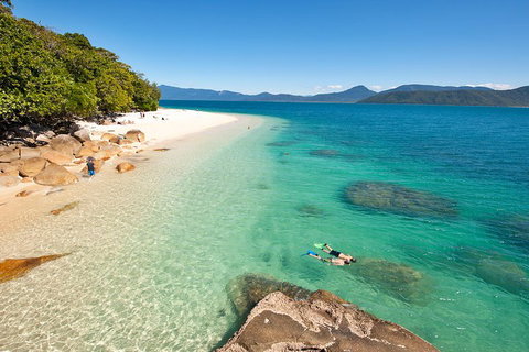 Fitzroy Island Catamaran Transfers From Cairns - Attractions Brisbane 4