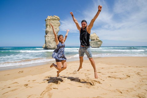 Great Ocean Road Reverse Itinerary With 12 Apostles From Melbourne - Attractions Brisbane 3
