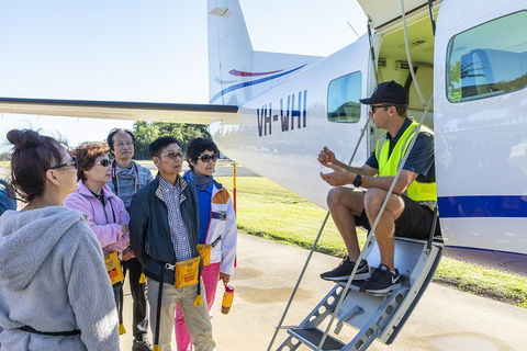 Scenic Flight - Great Barrier Reef, Heart Reef, Whitehaven Beach & Hill Inlet! - Attractions Brisbane 1