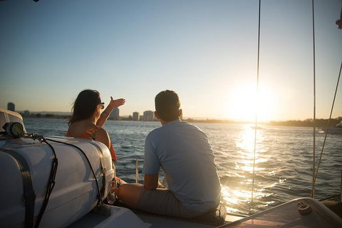 Gold Coast Sunset Cruise With Sparkling Wine & Nibbles Platter - Attractions Brisbane 2