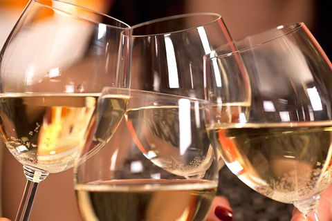 Yarra Valley Wine Tour Inc Lunch With A Glass Of Wine, Tastings And Chocolate - Attractions Brisbane 5