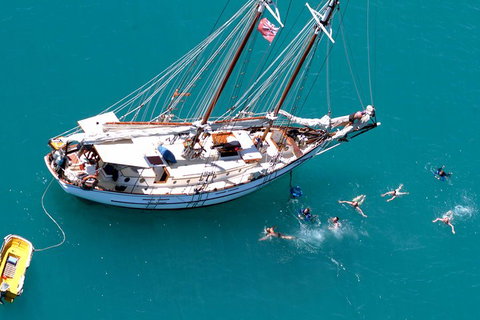 Whitsunday Islands Private Sailing Experience With Snorkeling & Langford Reef - Attractions Brisbane 1