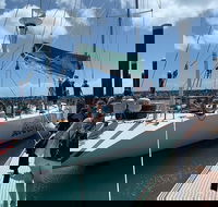 2-Night Whitsundays Sailing Cruise incl. Whitehaven Beach  Great Barrier Reef - Attractions Brisbane