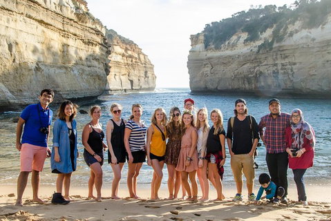 Adelaide To Melbourne 3-Day Trip Through Grampians And Great Ocean Road - Attractions Brisbane 3