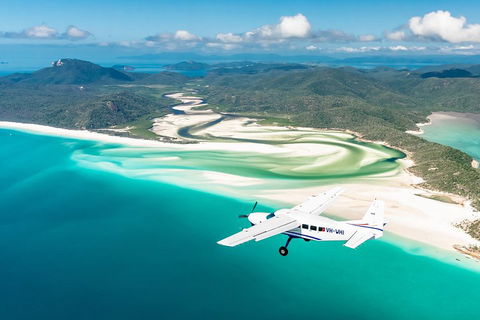 Scenic Flight - Great Barrier Reef, Heart Reef, Whitehaven Beach & Hill Inlet! - Attractions Brisbane 5