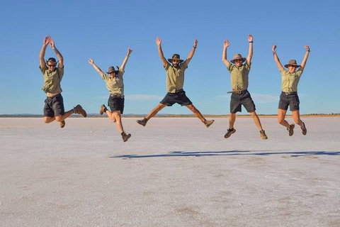 Mount Conner 4WD Small Group Tour From Ayers Rock Including Dinner - Attractions Brisbane 2