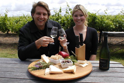 Swan Valley Tour From Perth: Wine, Beer And Chocolate Tastings - Attractions Brisbane 4