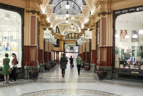 Small-Group Melbourne Sightseeing Tour - Attractions Brisbane 2