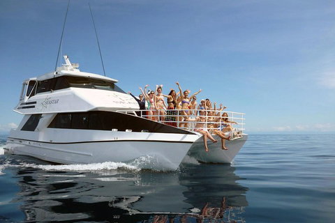 Seastar Luxury Outer Great Barrier Reef Island And Reef Tour From Cairns - Attractions Brisbane 4